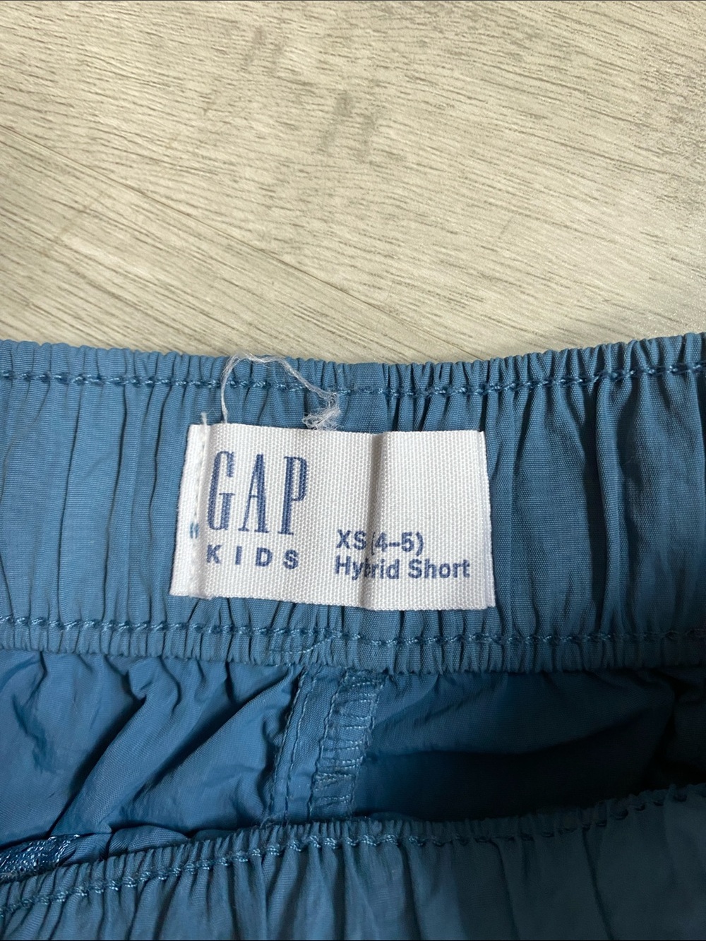 GAP Kids Hybrid Blue & khaki nylon drawstring shorts size XS 4/5 - Picture 4 of 5